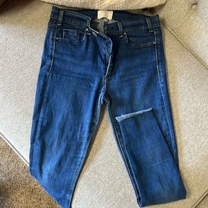 McGuire fitted, mid-rise skinny jean